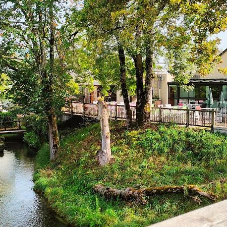Meuble De Tourisme Au Coeur Du Village A Aramits , Haut Bearn 外观 照片