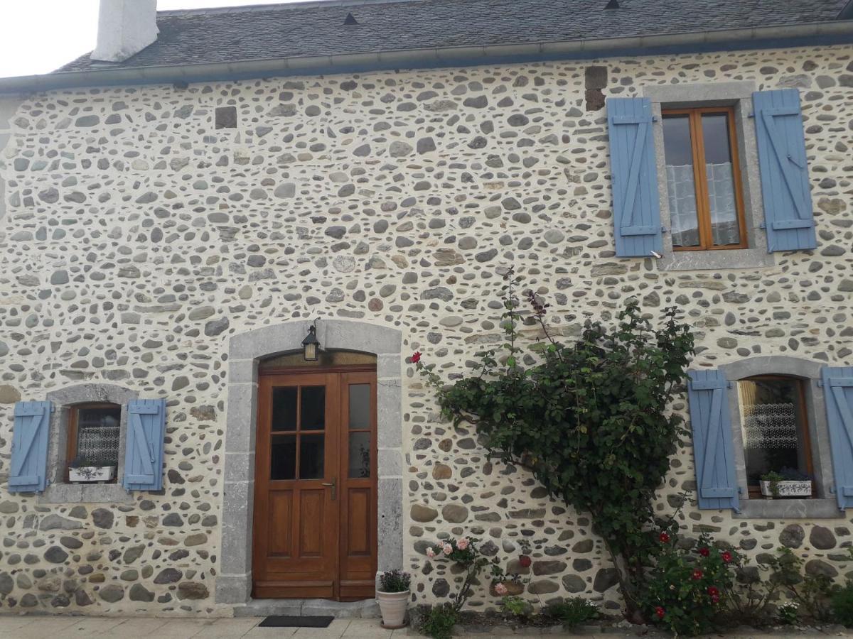 Meuble De Tourisme Au Coeur Du Village A Aramits , Haut Bearn 外观 照片