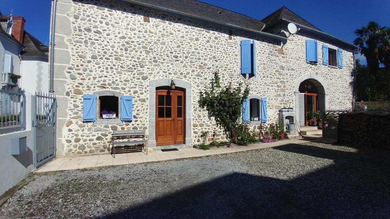 Meuble De Tourisme Au Coeur Du Village A Aramits , Haut Bearn 外观 照片