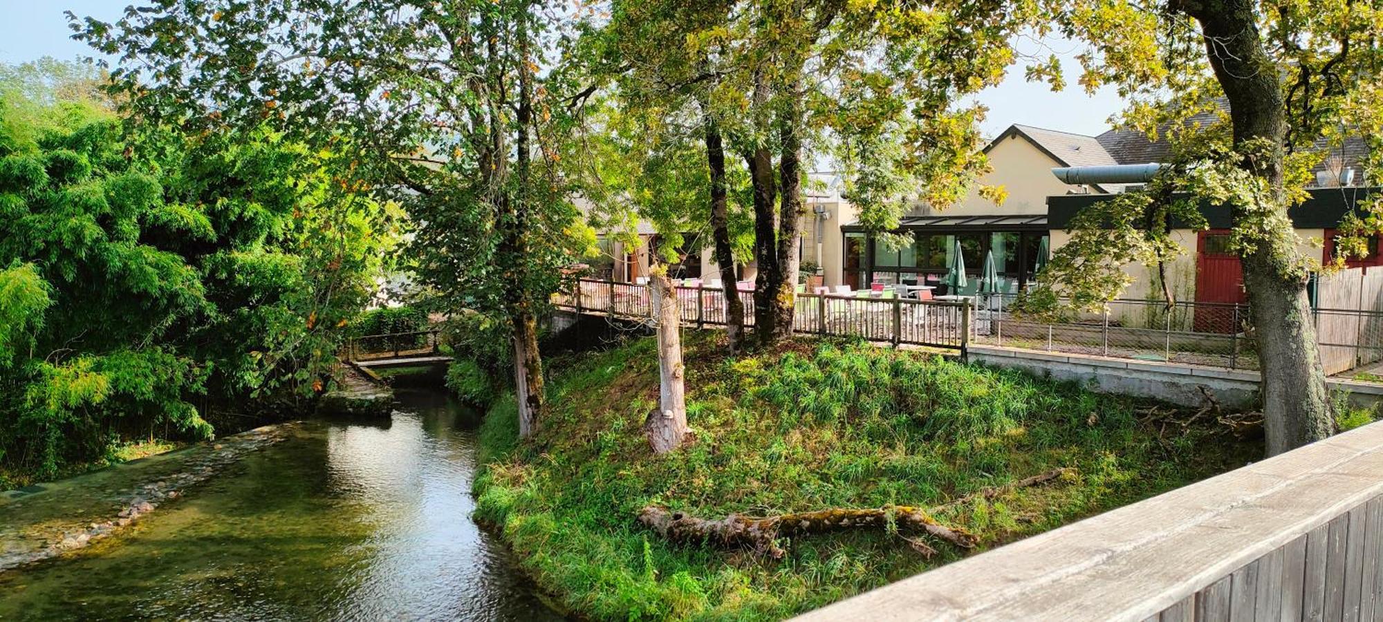 Meuble De Tourisme Au Coeur Du Village A Aramits , Haut Bearn 外观 照片